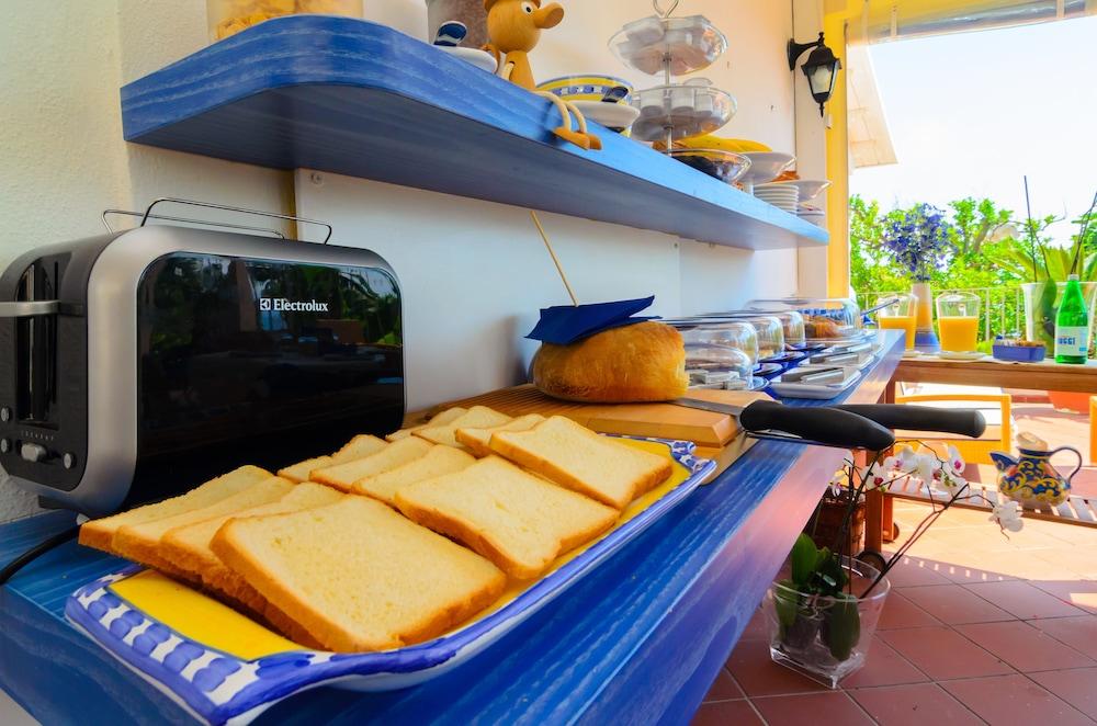 Albergo Villa Giusto Barano dʼIschia Esterno foto