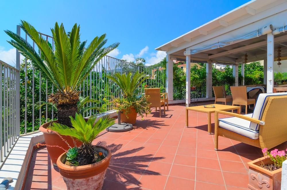 Albergo Villa Giusto Barano dʼIschia Esterno foto