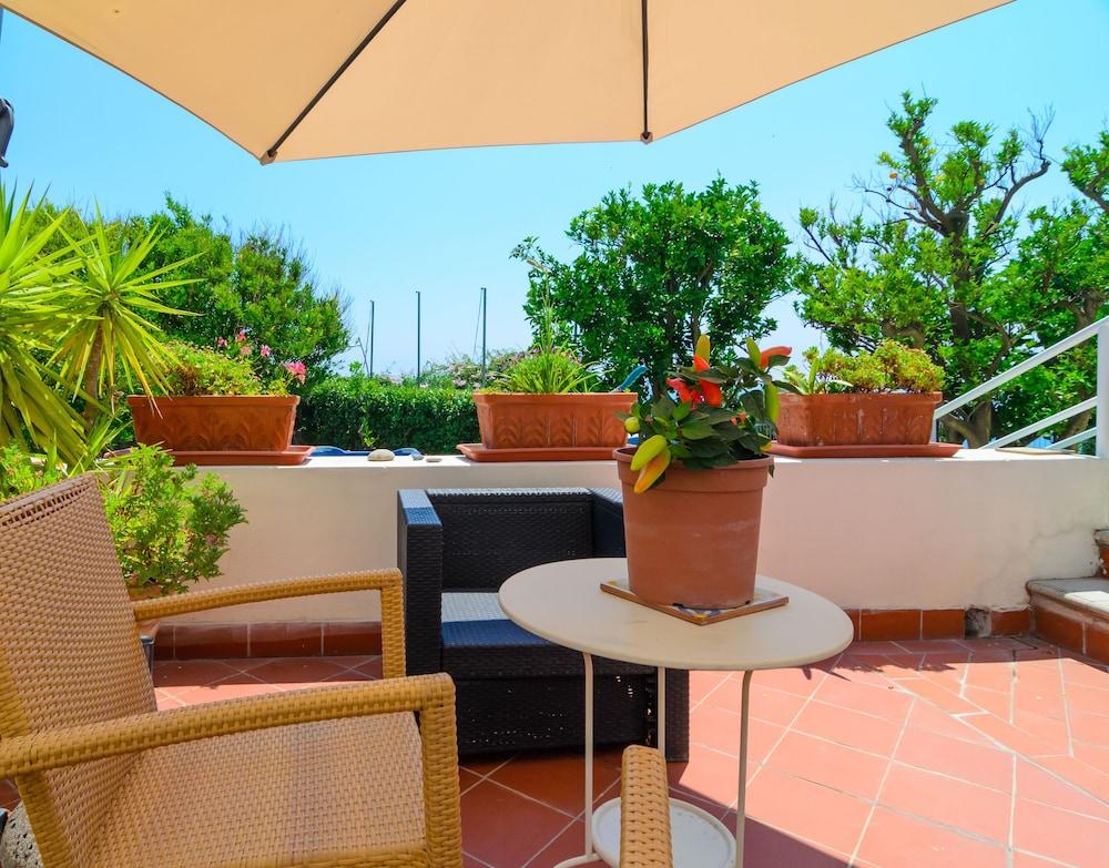 Albergo Villa Giusto Barano dʼIschia Esterno foto