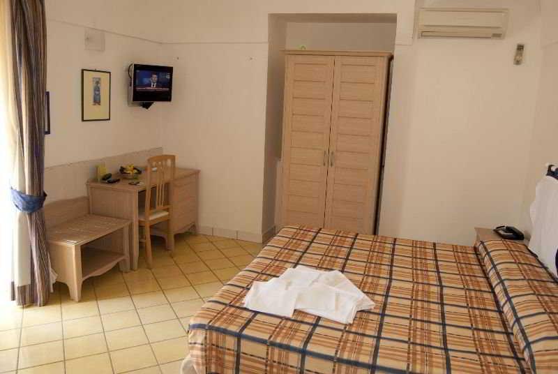 Albergo Villa Giusto Barano dʼIschia Esterno foto