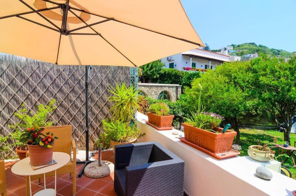 Albergo Villa Giusto Barano dʼIschia Esterno foto